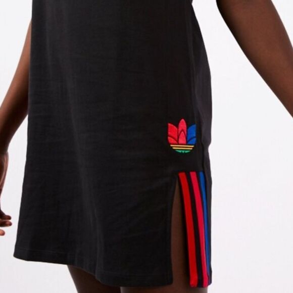 ADIDAS womens Adicolor Trefoil3D shirt dress - Picture 13 of 15